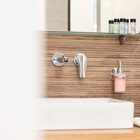 Apartment Bauhaus Luxury Suites 201 8' To Panepistimio Metro
