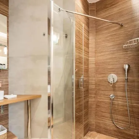 Apartment Bauhaus Luxury Suites 201 8' To Panepistimio Metro
